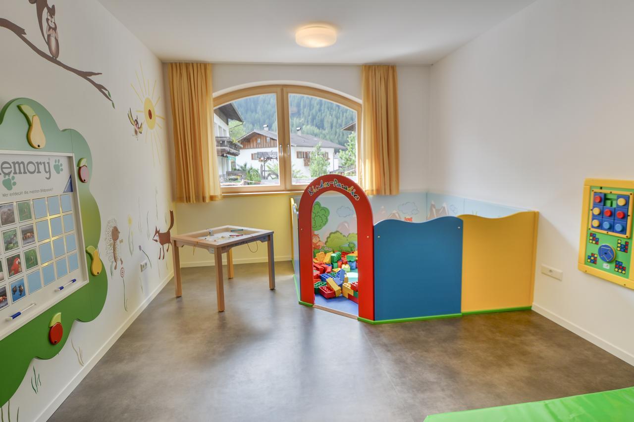 Familienhotel Viktoria Ulten Buitenkant foto