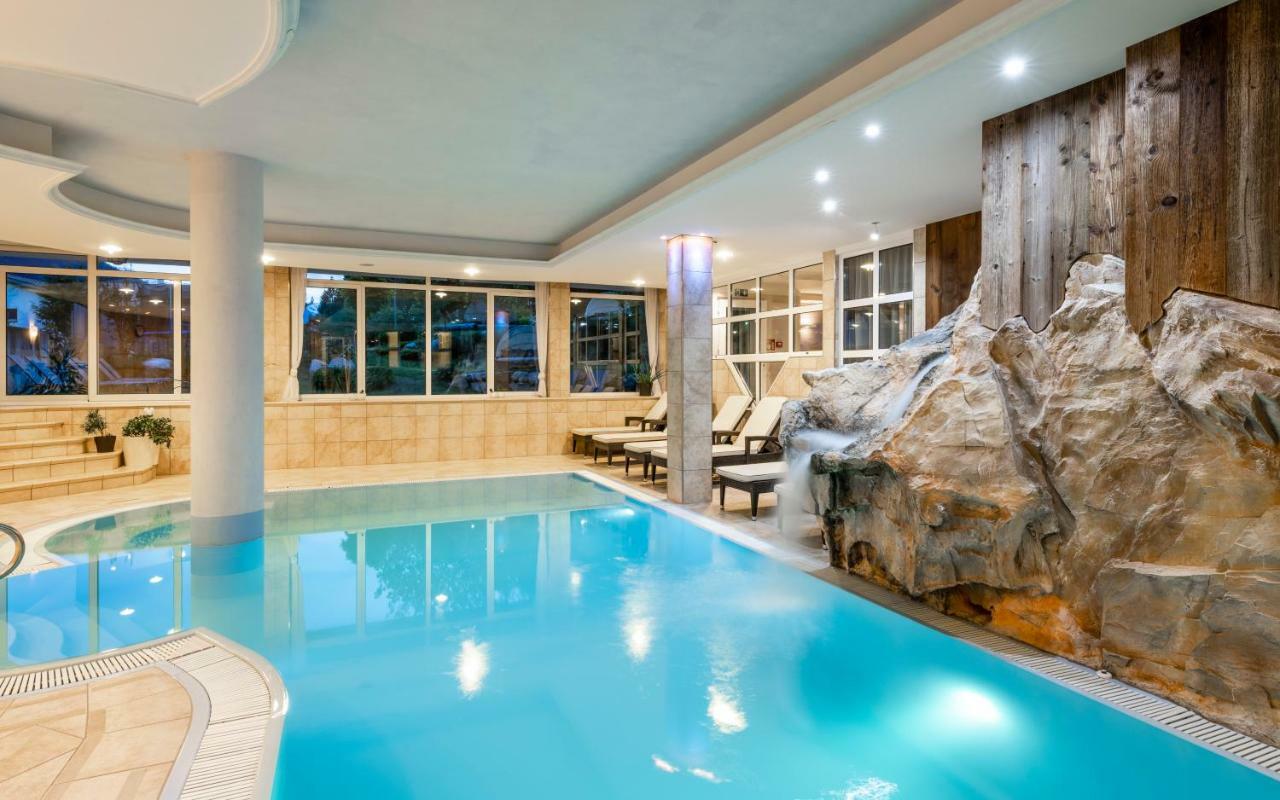 Familienhotel Viktoria Ulten Buitenkant foto